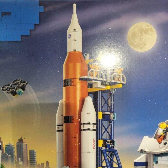 LEGO City Rocket Launch Center Building Toy Set 60351 - Picture 2 of 11